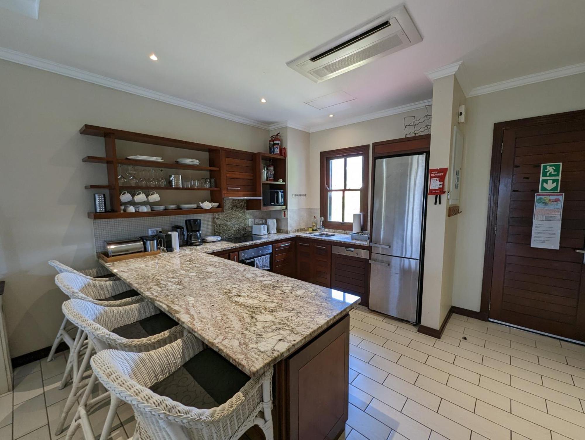 Eden Island Apartment Citronelle Екстериор снимка